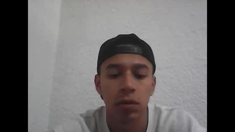 R online show from May 18, 2026, 3:07 pm