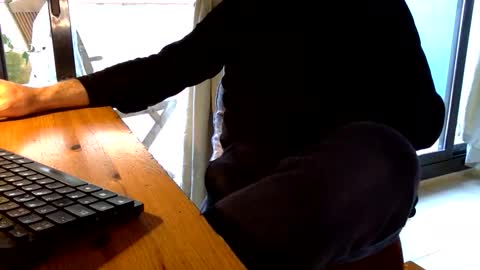 Fabro online show from March 27, 2026, 8:26 am