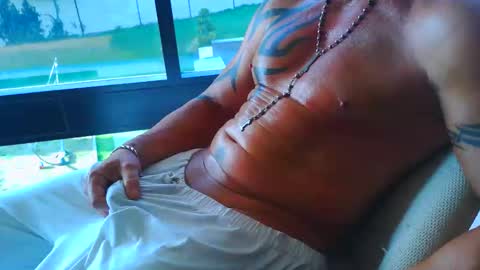 fabxxxl online show from March 23, 2026, 8:40 am