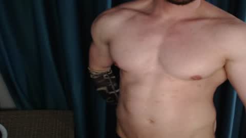 facelessmuscle online show from June 25, 2026, 10:14 pm