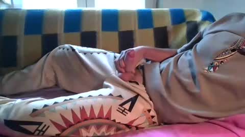 facsavar online show from September 28, 2025, 11:26 am