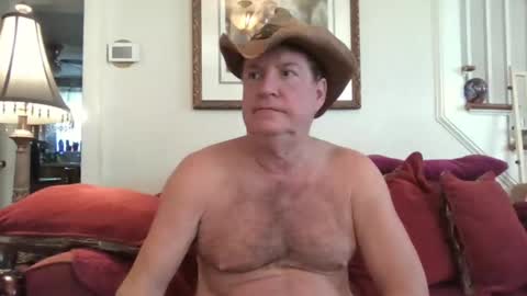 fairmount31 online show from October 18, 2025, 1:01 pm