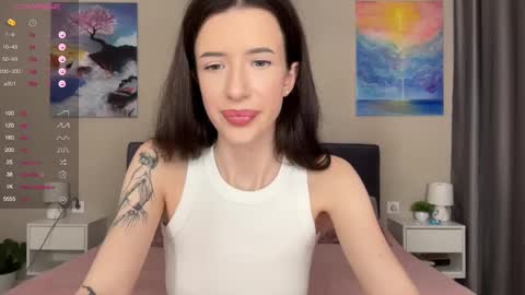 Snapshot of fairy_bloomix chatting on January 27, 2025, 5:58 pm Bloom  online show from January 27, 2025, 5:58 pm