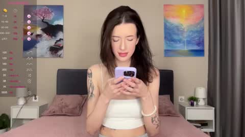 Snapshot of fairy_bloomix chatting on February 9, 2025, 11:14 am Bloom  online show from February 9, 2025, 11:14 am