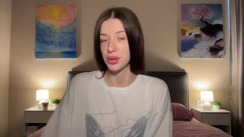 Snapshot of fairy_bloomix chatting on September 13, 2025, 11:43 am Bloom  online show from September 13, 2025, 11:43 am