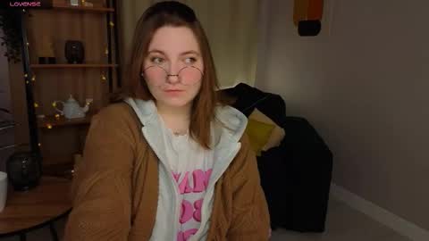 Snapshot of fairy_tara chatting on February 1, 2026, 9:35 pm Tara online show from February 1, 2026, 9:35 pm