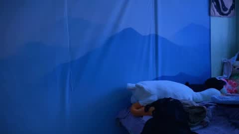 Ilona online show from February 11, 2026, 8:41 am