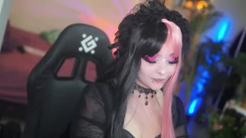 Snapshot of faith_chan chatting on September 26, 2025, 4:16 am faith_chan online show from September 26, 2025, 4:16 am