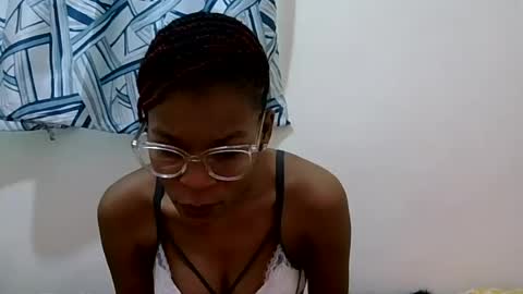 faizah_ online show from July 22, 2026, 6:27 am