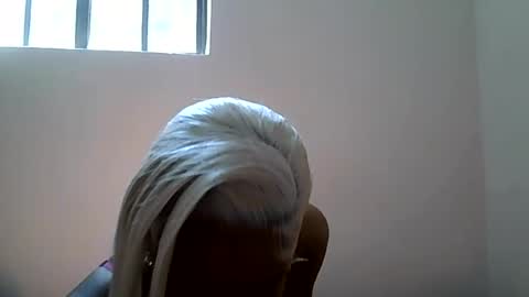 faizah_ online show from August 5, 2026, 10:29 am
