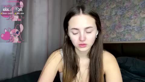 Erika online show from April 1, 2026, 8:04 am