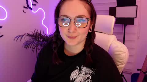 Snapshot of fallenag__ chatting on June 2, 2026, 7:27 pm OF fallenag 1 online show from June 2, 2026, 7:27 pm