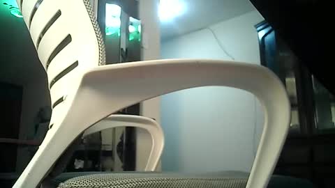 Love online show from February 27, 2026, 6:13 am