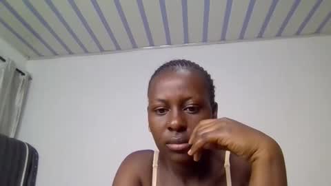 Snapshot of fancy_sly chatting on November 28, 2025, 12:35 am FANCY online show from November 28, 2025, 12:35 am