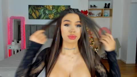 Jennifer online show from December 9, 2024, 1:51 am