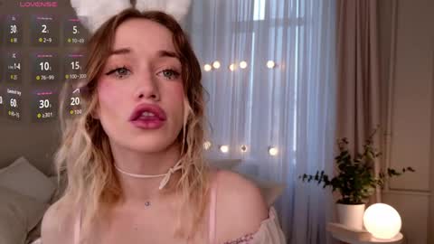 fancyamelia online show from March 30, 2026, 5:52 am