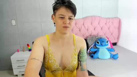 FANNY online show from September 19, 2025, 4:14 am