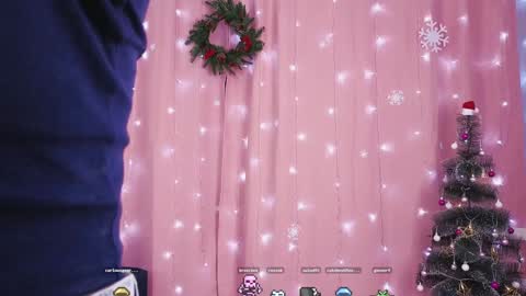 Kim online show from December 12, 2024, 10:42 pm