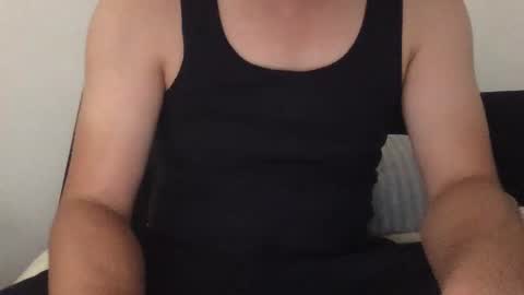 fantasticbake1 online show from April 13, 2026, 10:32 am