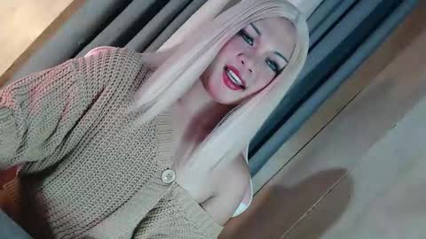 DANIELLA - DONT FORGET TO GIVE ME A THUMBSU UP online show from February 5, 2026, 10:58 pm