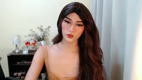 Hi Im Genny online show from February 12, 2025, 10:24 am