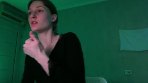 Kira online show from February 18, 2026, 2:18 am