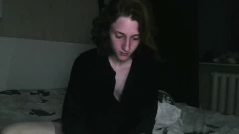 Kira online show from June 7, 2026, 11:41 pm