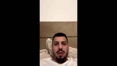 faried92 online show from October 4, 2025, 4:49 pm