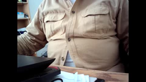 Snapshot of fatbellyitalian chatting on January 25, 2025, 7:49 pm fatbellyitalian online show from January 25, 2025, 7:49 pm