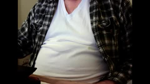 Snapshot of fatbellyitalian chatting on February 1, 2025, 11:43 am fatbellyitalian online show from February 1, 2025, 11:43 am