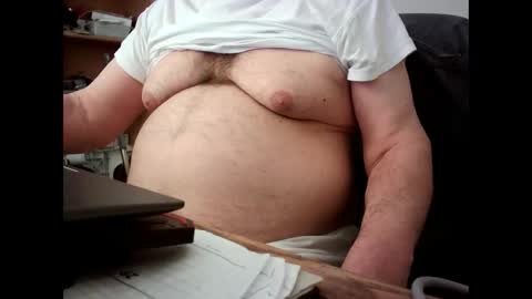 Snapshot of fatbellyitalian chatting on September 14, 2025, 1:32 pm fatbellyitalian online show from September 14, 2025, 1:32 pm