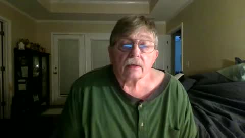 Snapshot of fatdickad chatting on January 6, 2025, 3:42 am fatdickad online show from January 6, 2025, 3:42 am