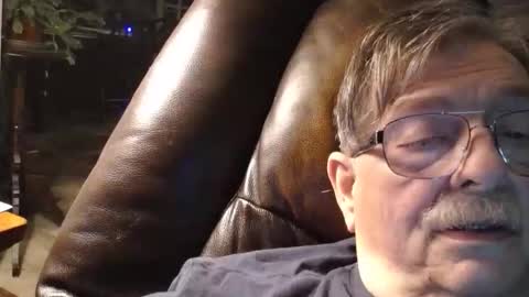 fatdickad online show from February 15, 2026, 11:08 am