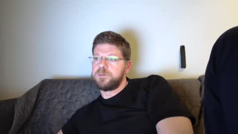 Snapshot of fattenmenow chatting on December 2, 2024, 10:23 pm fattenmenow online show from December 2, 2024, 10:23 pm