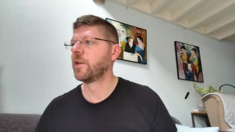 Snapshot of fattenmenow chatting on December 7, 2024, 12:24 pm fattenmenow online show from December 7, 2024, 12:24 pm