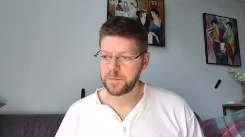 Snapshot of fattenmenow chatting on February 22, 2025, 4:40 pm fattenmenow online show from February 22, 2025, 4:40 pm