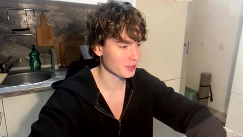 Faust online show from November 26, 2025, 3:35 pm