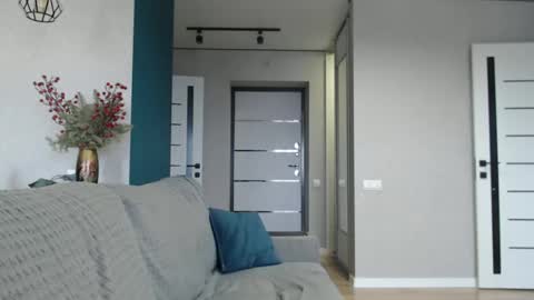 favoriteyour online show from February 7, 2025, 9:26 am