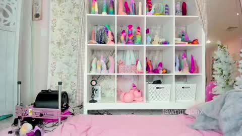 Snapshot of fawnmoonx chatting on December 7, 2024, 7:05 am fawnmoonx online show from December 7, 2024, 7:05 am