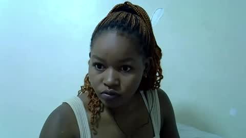 love online show from November 24, 2025, 4:34 am