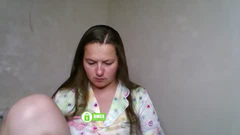 Snapshot of fearless_fairry chatting on July 4, 2026, 9:32 pm Emily online show from July 4, 2026, 9:32 pm