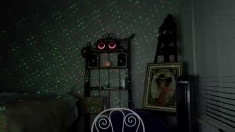 PullouProblems online show from November 17, 2025, 1:11 am