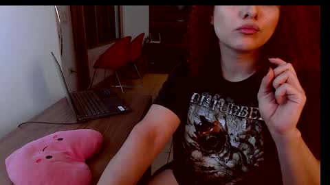 Diane New profile  online show from December 16, 2025, 9:53 pm