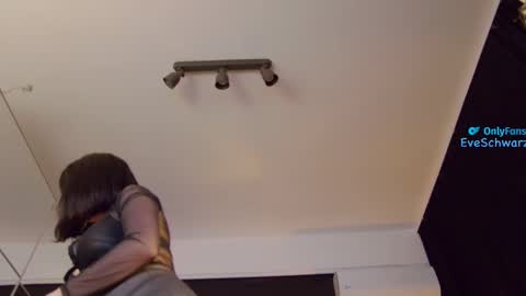 feetgoddesss online show from February 20, 2025, 10:27 am