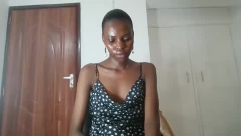 Snapshot of feetlovely507541 chatting on February 3, 2026, 7:35 am feetlovely507541 online show from February 3, 2026, 7:35 am