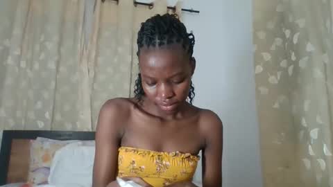 feetlovely507541 online show from May 19, 2026, 7:53 pm
