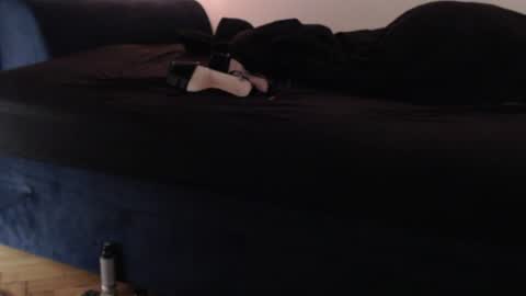 feetrmistress online show from June 14, 2026, 2:24 am