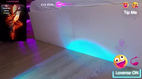 Snapshot of feetvibe chatting on October 7, 2025, 8:11 am FeetVibe online show from October 7, 2025, 8:11 am
