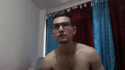 Snapshot of felipe227 chatting on March 1, 2025, 9:26 pm jhonatan felipe online show from March 1, 2025, 9:26 pm