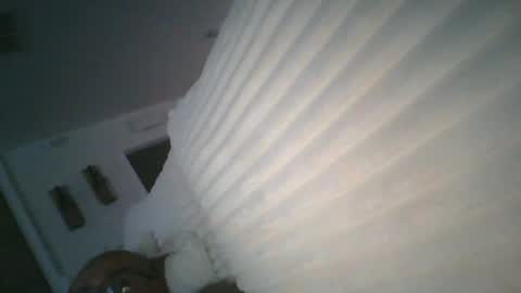 felixrlarios25 online show from July 31, 2026, 6:51 pm